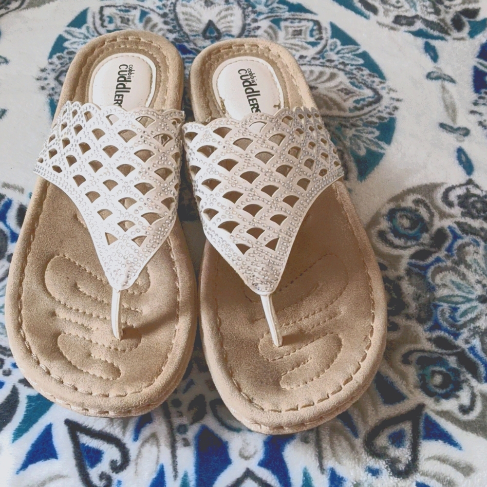 Sandles